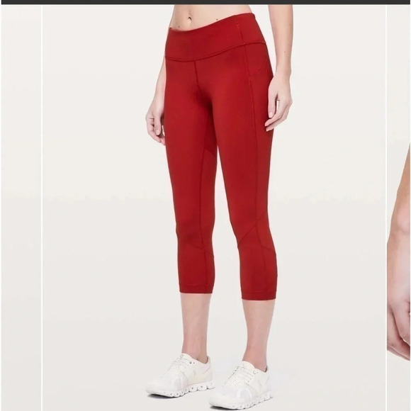 lululemon athletica Pants - •Lululemon Pace Rival Crop 22” Toronto 10k•​​